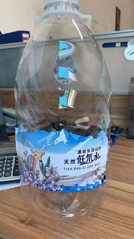 矿泉水标签